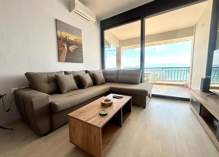 Apartman Aris Beachfront By Horizon Homes Ofráni